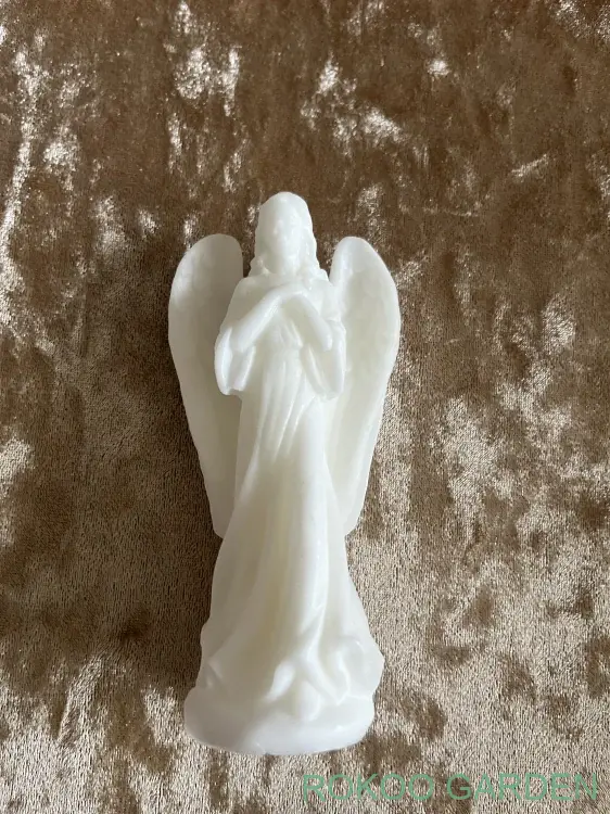 Mýdlová dekorace andílek stojící