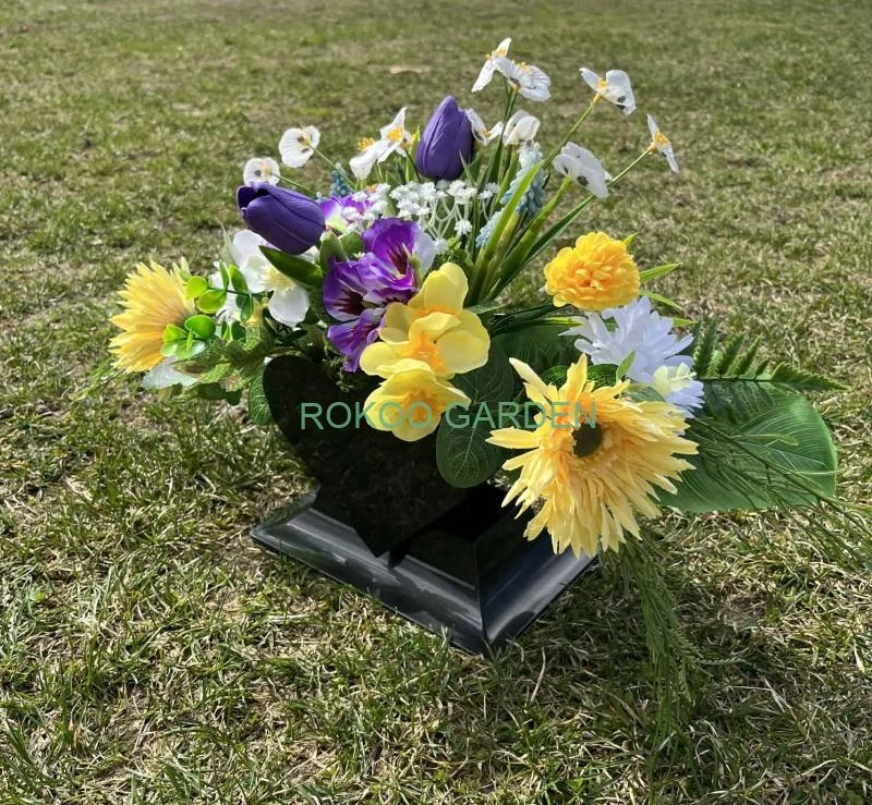 Pietní aranžmá grafitové srdce „Tichá jarní louka“