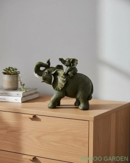 Dekorační soška: Slonice se slůnětem