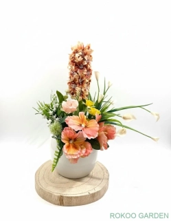 Jarní dekorace kytka ve skořápce 