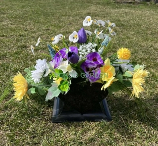 Pietní aranžmá grafitové srdce „Tichá jarní louka“